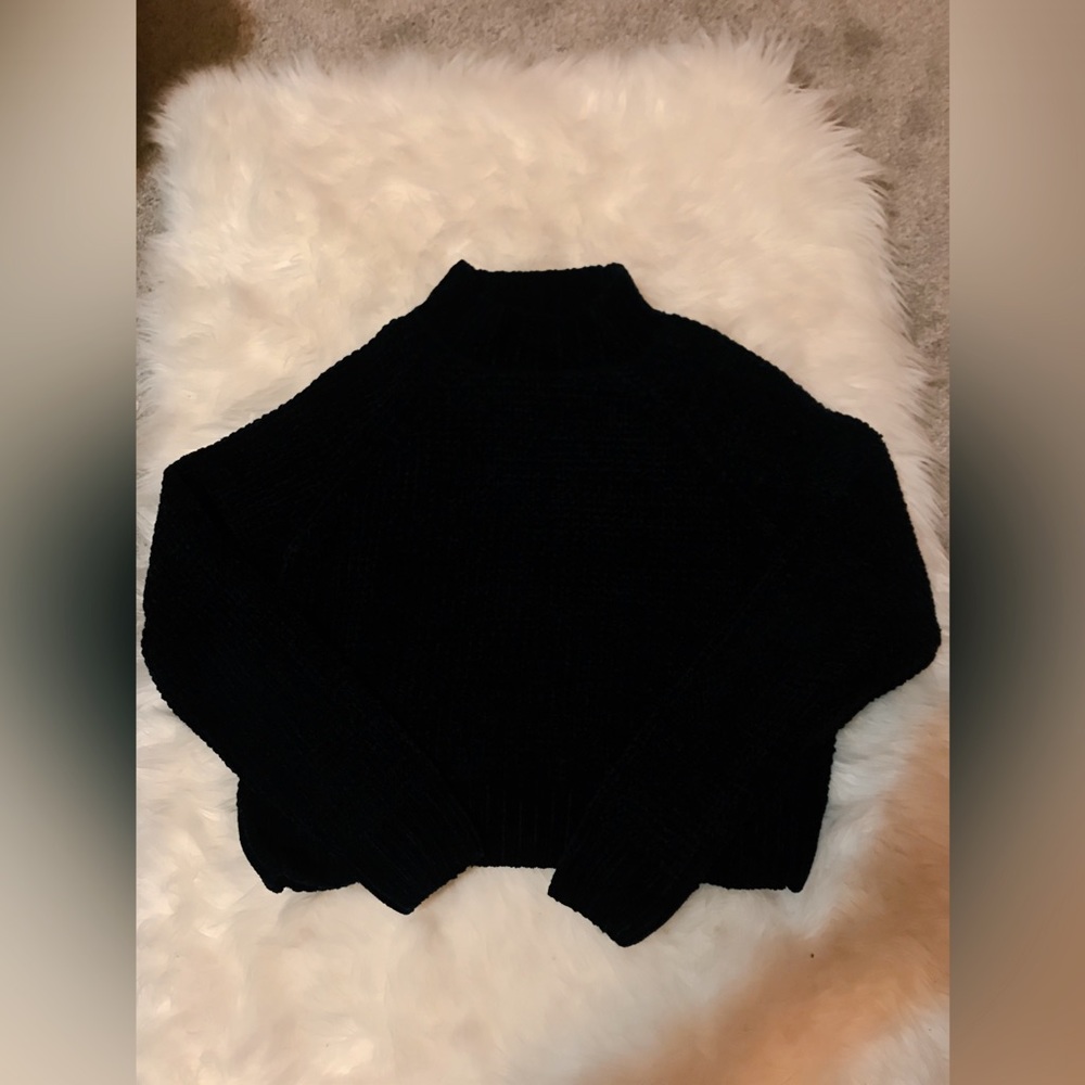 h&m blue chenille mockneck